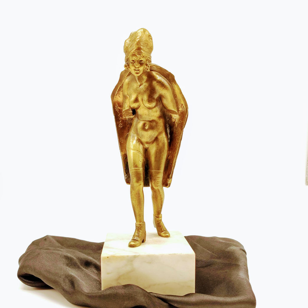 Starožitná soška ženský akt bronz